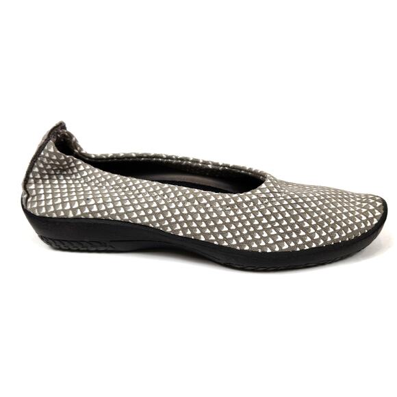 Arcopedico Women's Gray White Stretch Knit L15 Ballet Flats Size 38 - Picture 3 of 9